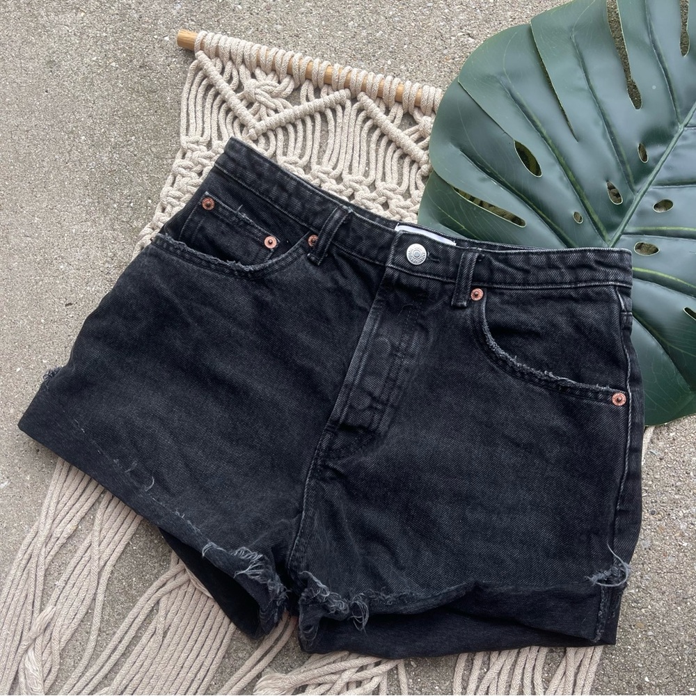 Zara Black Jean Shorts Size 4